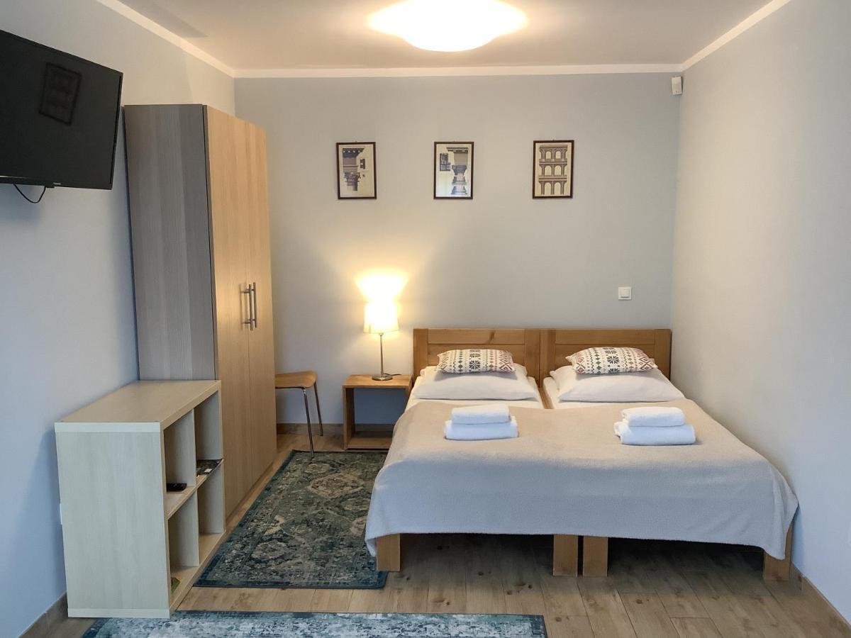 Pod Slonecznym Zegarem Apartment Ustroń Exterior foto